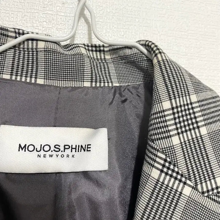 [SOLD OUT] 모조에스핀 체크 자켓
