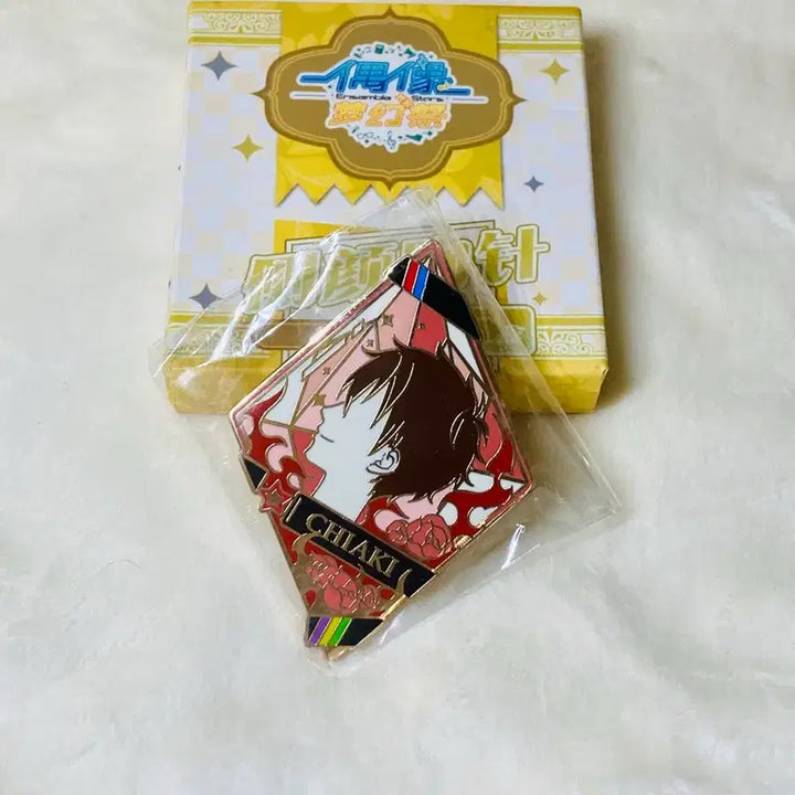 [BUNJANG] Ensemble Stars Chiaki Nanami China Exclusive Brooch (Sealed) / 미개봉 미사용 소장용 앙스타 앙상블스타즈 중국한정 치아키 브로치