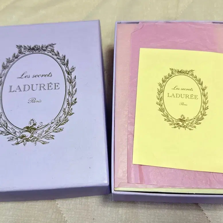 [BUNJANG] Ladurée Purple Macaron Eiffel Tower Charm Keychain / 라뒤레 키링