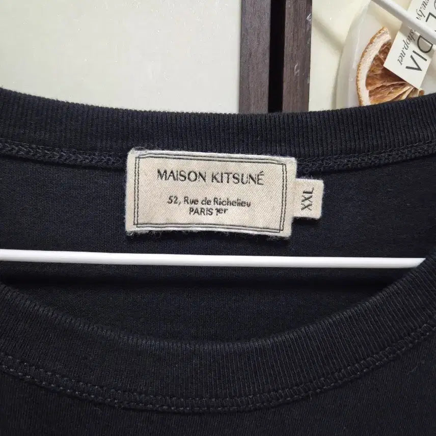 [BUNJANG] Maison Kitsuné Color Logo Black T-Shirt XXL / 메종키츠네 컬러 로고 블랙 반팔티셔츠