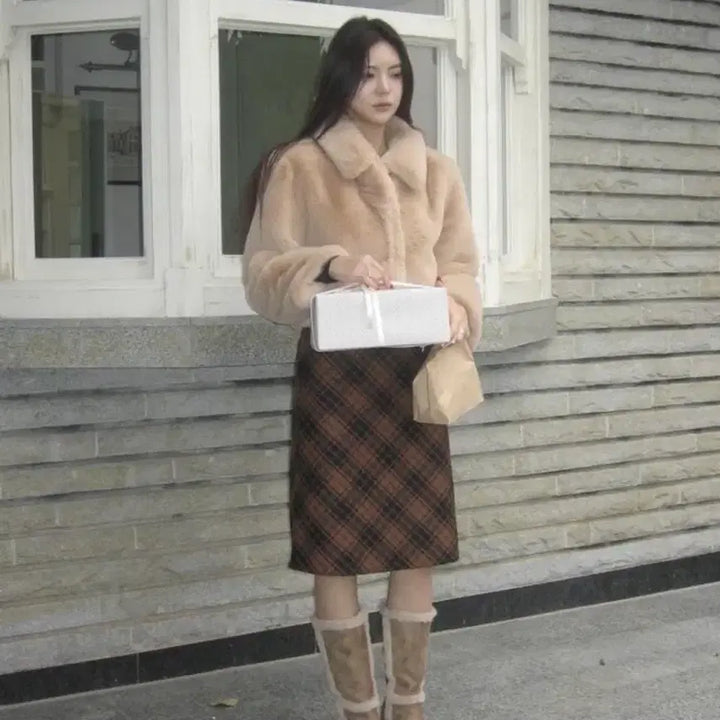 [BUNJANG] Lulu Seoul Love Cross Fur Boots / 루루서울 러브 크로스 퍼 부츠 (Love Cross Fur Boot)