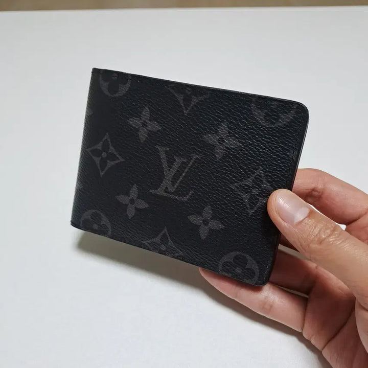 [BUNJANG] Louis Vuitton Slender Monogram Eclipse Wallet / [100%/정품] 루이비통 슬렌더 모노그램 이클립스 지갑