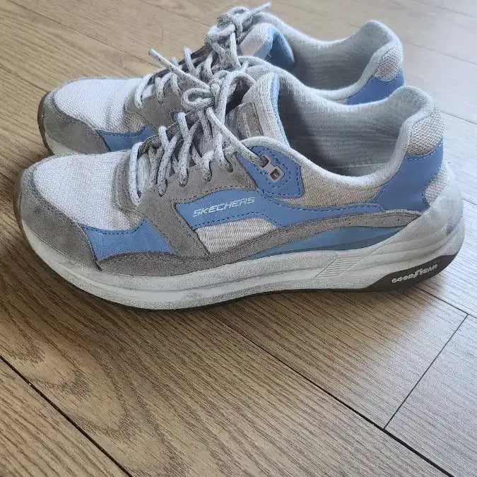 [BUNJANG] Skechers Sky Blue Women&