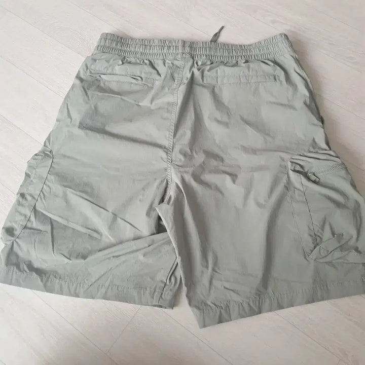 [BUNJANG] Kulte Cargo Shorts / Kulte  카고 반바지