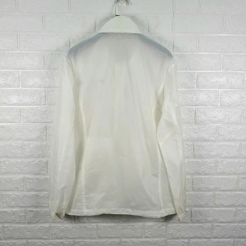 [BUNJANG] Airwalk Ultralight Windbreaker Jacket (New) / [95]에어워크 초경량 바람막이 (새상품)