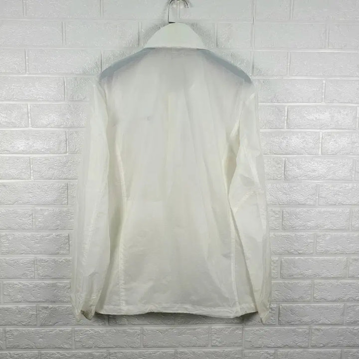 [BUNJANG] Airwalk Ultralight Windbreaker Jacket (New) / [95]에어워크 초경량 바람막이 (새상품)