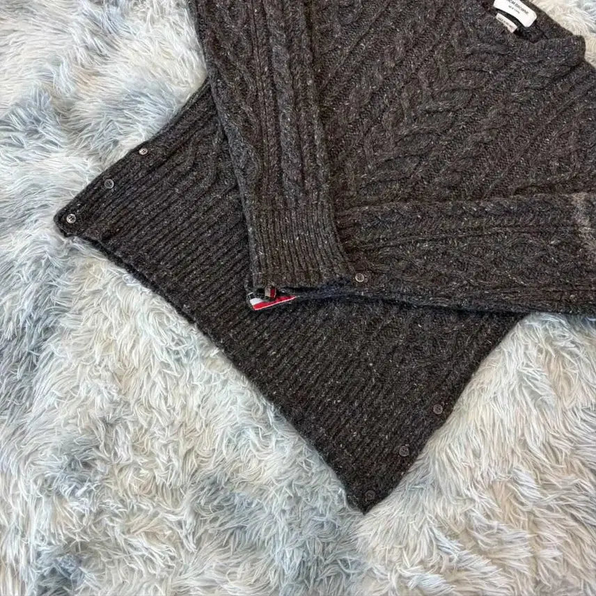 [BUNJANG] Thom Browne Aran Cable Knit Sweater / 톰브라운 아란 케이블 니트