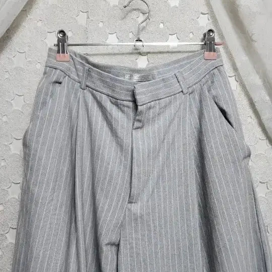 [BUNJANG] Zara Straight Bermuda Shorts / 자라버뮤다바지