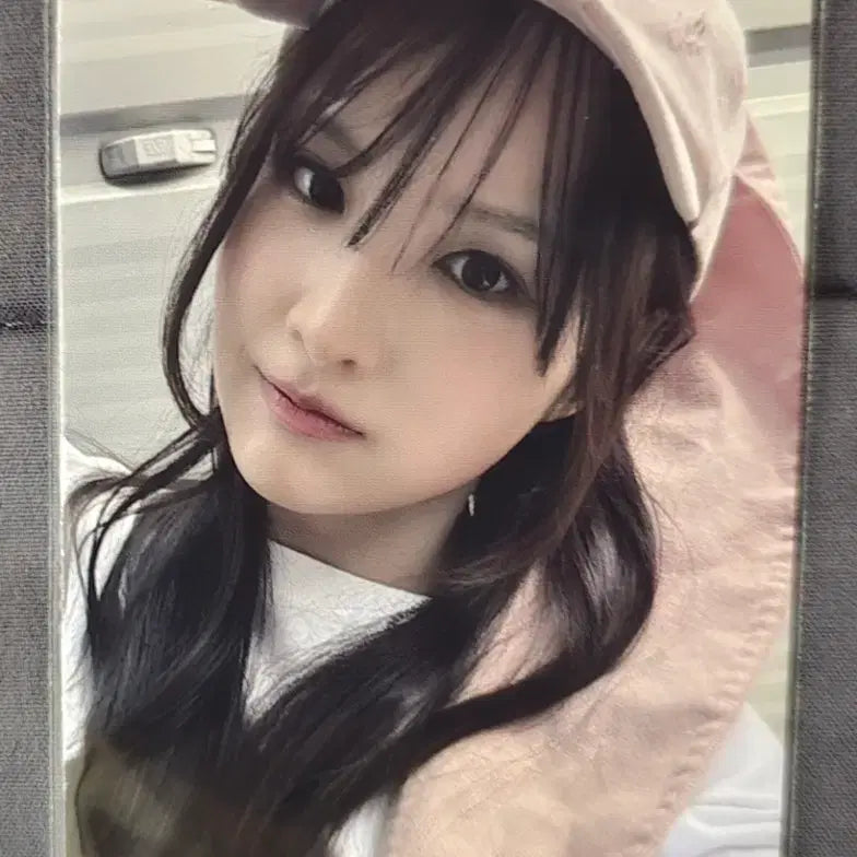 [BUNJANG] Fly Penguin Ha Yeon Moon Photocard / 날아라 병아리 방청 포카 문하연 양도합니다.