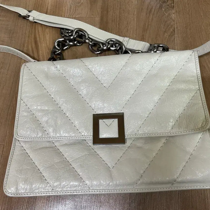 [BUNJANG] Loose Union Lounge Bag / 루즈앤라운지 가방