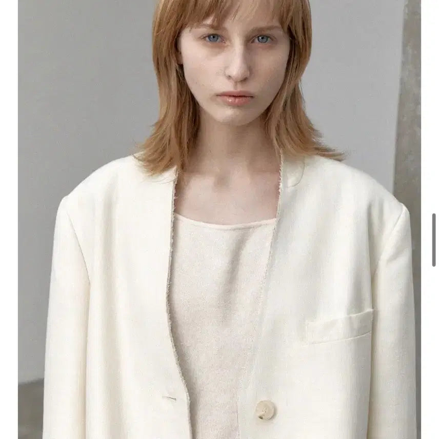 [BUNJANG] Wool Raw Edge Collarless Blazer (Ivory) / 울 로우 엣지 칼라리스 블레이저(아이보리)