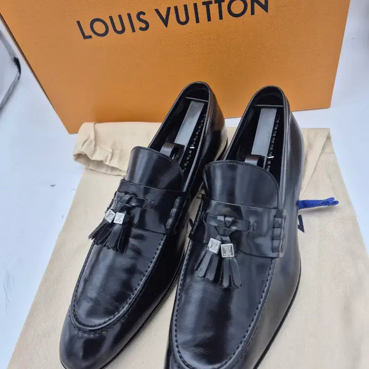 [BUNJANG] Louis Vuitton Black Tassel Loafers Men&