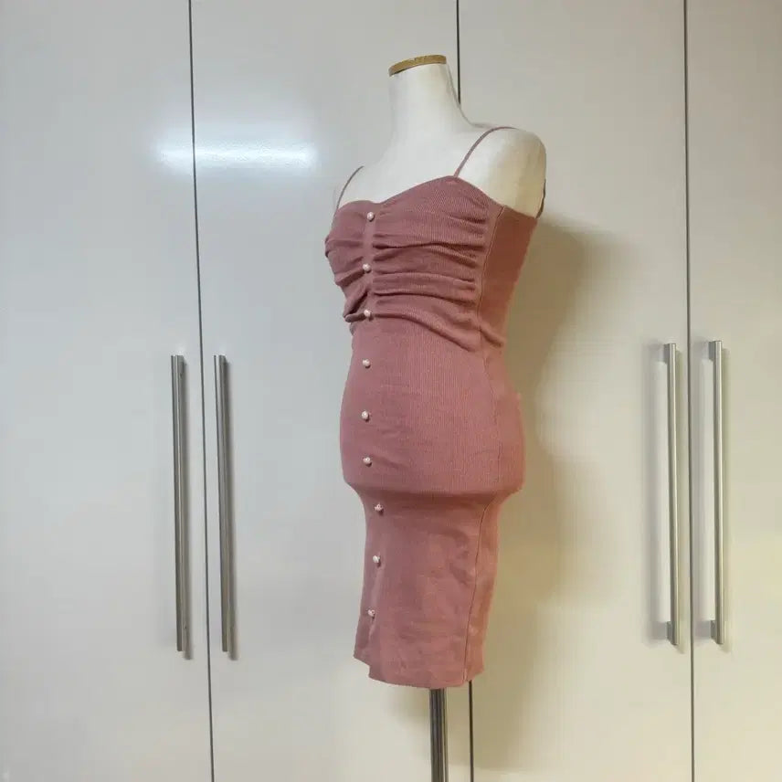 [BUNJANG] Pearl Button Shirring Sleeveless Mini Dress - Pink / 진주 단추 셔링 나시 민소매 미니 원피스 핑크