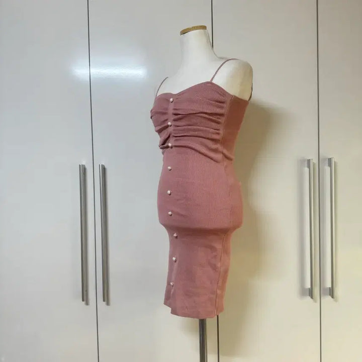 [BUNJANG] Pearl Button Shirring Sleeveless Mini Dress - Pink / 진주 단추 셔링 나시 민소매 미니 원피스 핑크