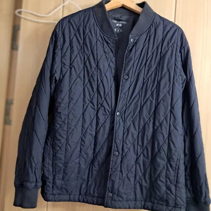 [BUNJANG] Uniqlo Warm Padded Quilting Jumper Black / 유니클로 웜패디드 퀼팅 점퍼 블랙