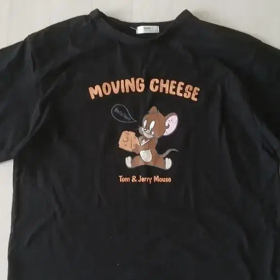 [BUNJANG] Tom and Jerry Character Print Black T-Shirt / 캐릭터 반팔티