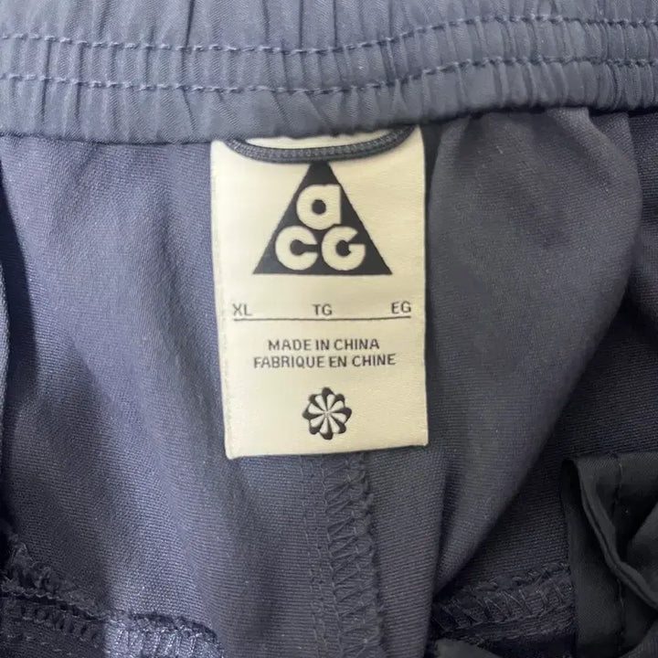 [BUNJANG] Nike ACG Smith Summit Cargo Pants Thunder Blue - Asia XL / 나이키 ACG 스미스 서밋 카고 팬츠 썬더 네이비 - 아시아 XL