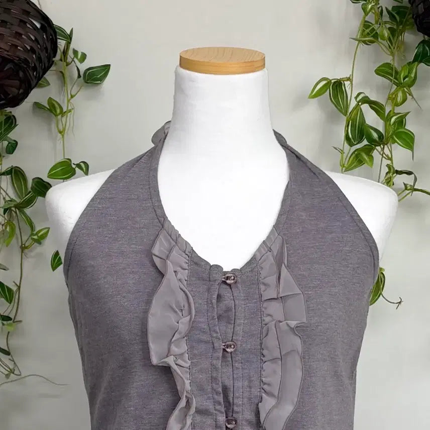 [BUNJANG] Axes Femme Sleeveless Halterneck Top / AXES FEMME 엑시즈팜/ 슬리브리스 홀터넥 홀터넥나시