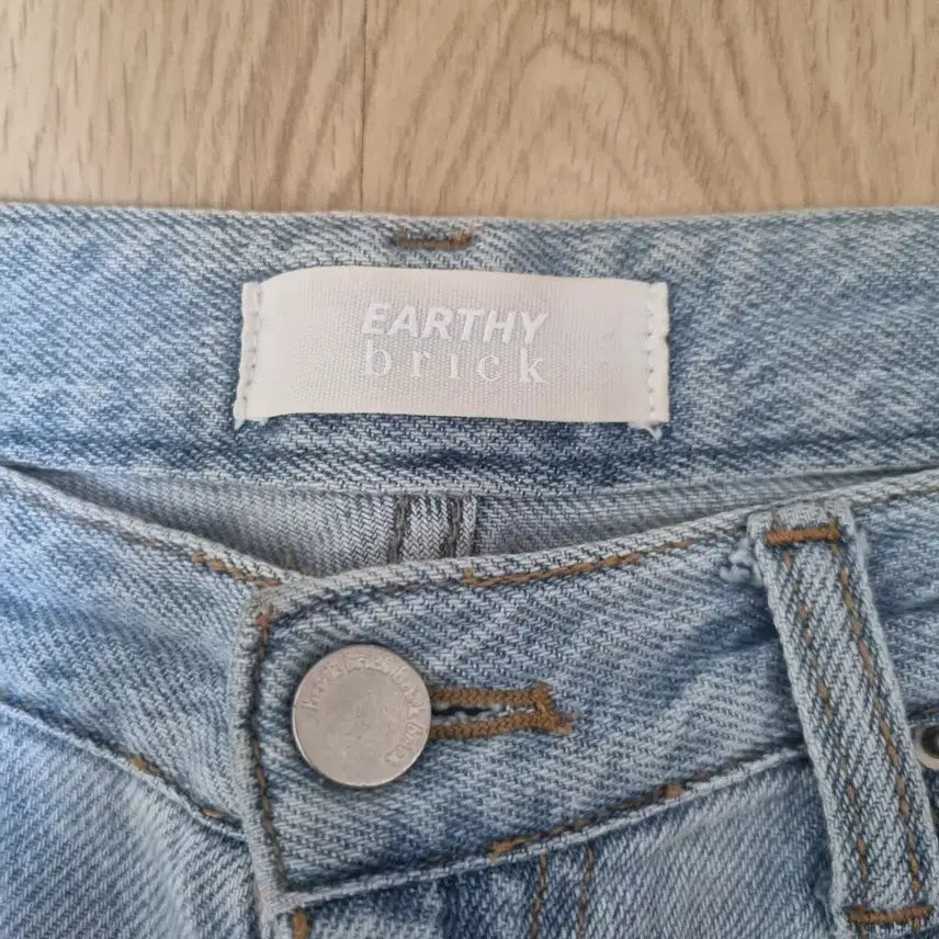 [BUNJANG] Light Wash Wide Leg Denim Pants / 연청 와이드 데님 팬츠