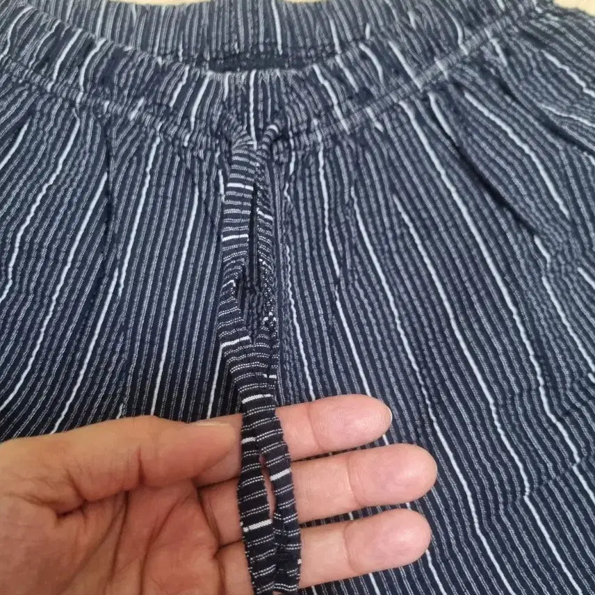 [BUNJANG] Striped Wide Banding Pants (Ggijimi) / 줄무늬 와이드 밴딩 바지(지지미)