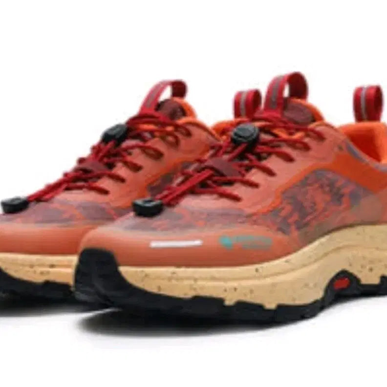 [BUNJANG] Discovery Trekking Shoes Sneakers Light Red (280mm) / Discovery280새제품택부착 미개봉미착용 트레킹화 스니커즈