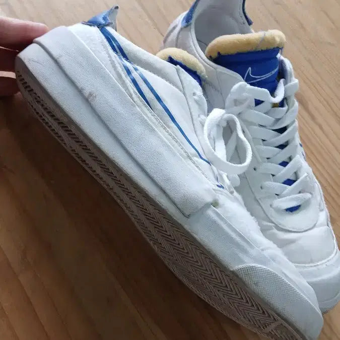[BUNJANG] Nike White/Blue Sneakers Size 250 / 나이키 흰/파 스니커즈 운동화 250사이즈