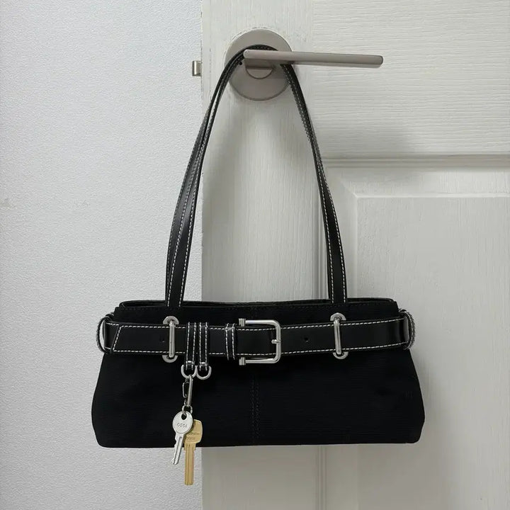 [BUNJANG] Osoi Shoulder Broccle Mini Canvas Black Bag / 오소이 숄더 브로클 미니 캔버스 블랙
