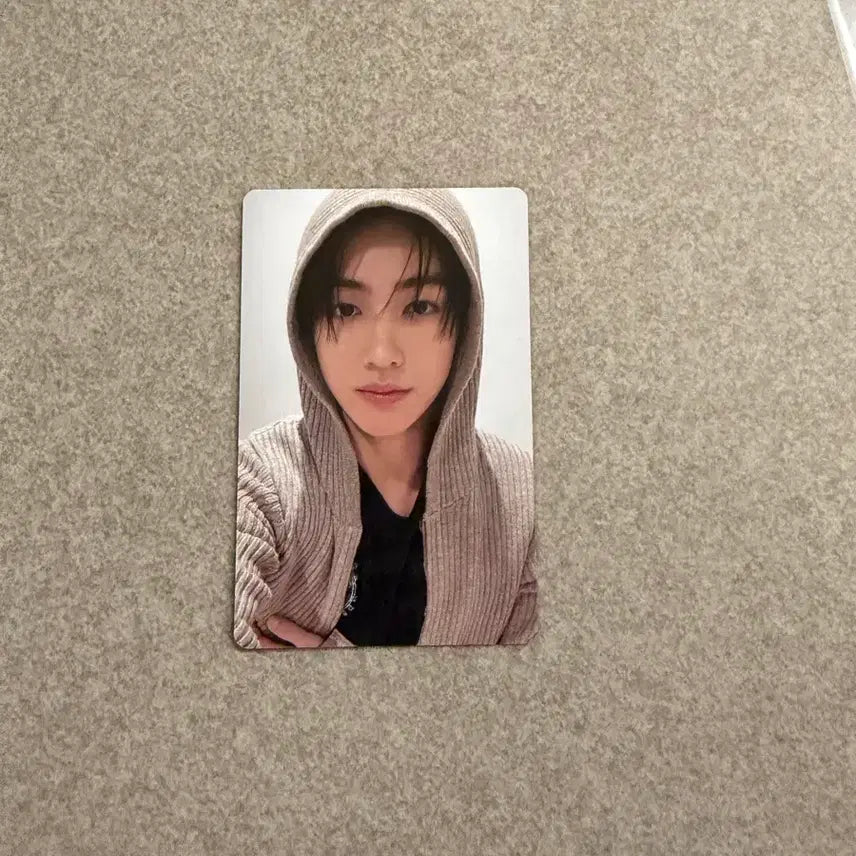 [BUNJANG] Leeu (Is We) Eom Seonghyun Photocard / 코르티스 이즈위 럭드 엄성현 성현 포카 양도 교환 그린그린 영통