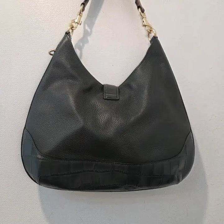[BUNJANG] Coach Black Leather Crocodile Pattern Hobo Shoulder Bag / 코치 블랙 레더 호보백 숄더백