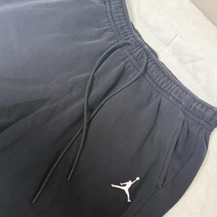 [BUNJANG] Nike Jordan Track Pants M / 나이키 조던 츄리닝 바지 M