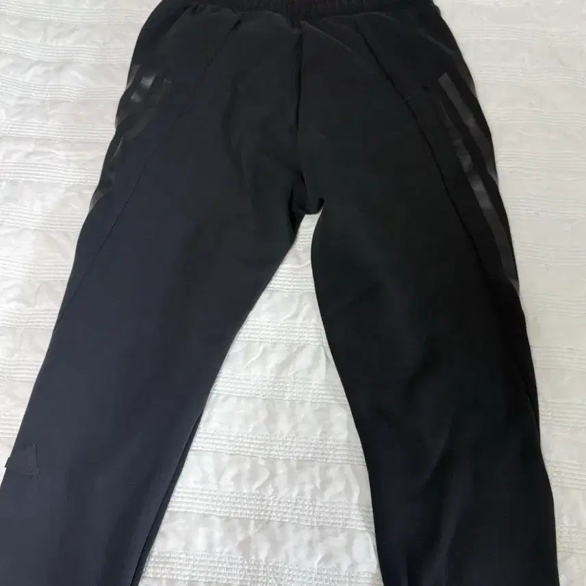 [BUNJANG] Adidas Track Pants - Size M / 아디다스 츄리닝 바지 M