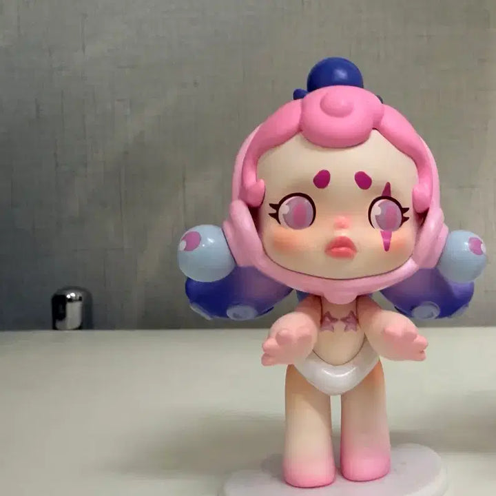 [BUNJANG] Pop Mart Skullpanda Candy Monster Town Figure / 팝마트 스컬판다 캔디 몬스터 타운