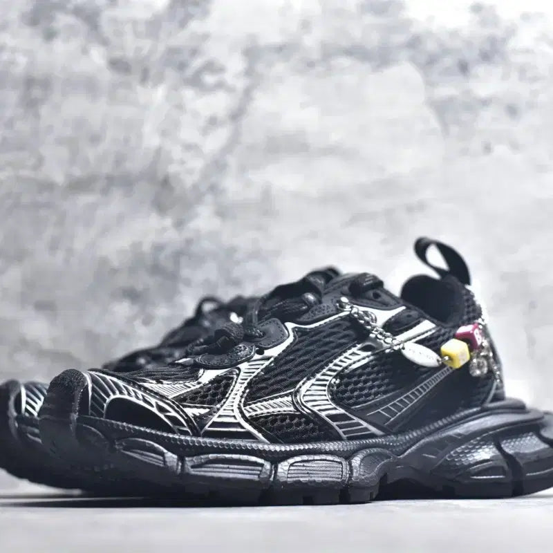 [BUNJANG] Balenciaga Runner Black Sneakers Size 37 / 발렌시아가 러너 블랙 운동화 사이즈 37