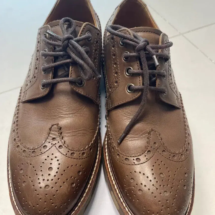 [BUNJANG] The Klaxon Vibram Wingtip Derby Shoes Brown 275 / 클락슨(The Klaxon) 비브람 윙팁 더비 브라운275