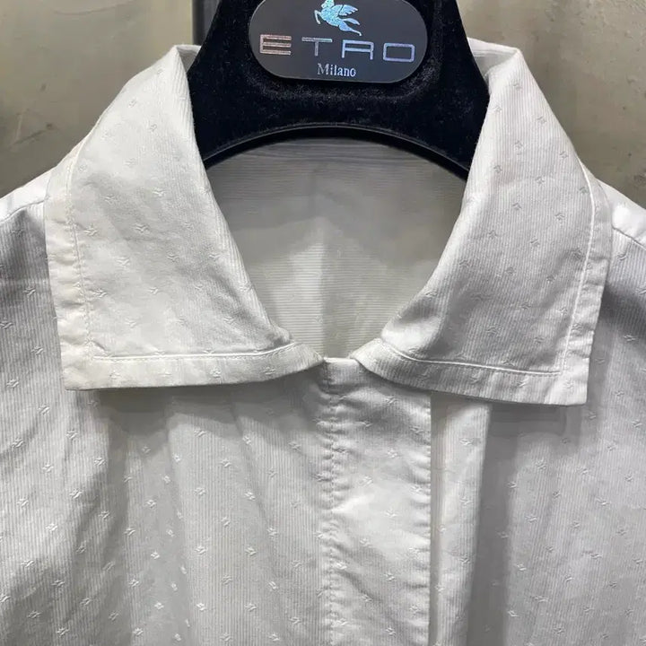 [BUNJANG] AIGNER Pattern Jacquard Print Shirt / 아이그너 패턴 자주 프린트 셔츠 55반