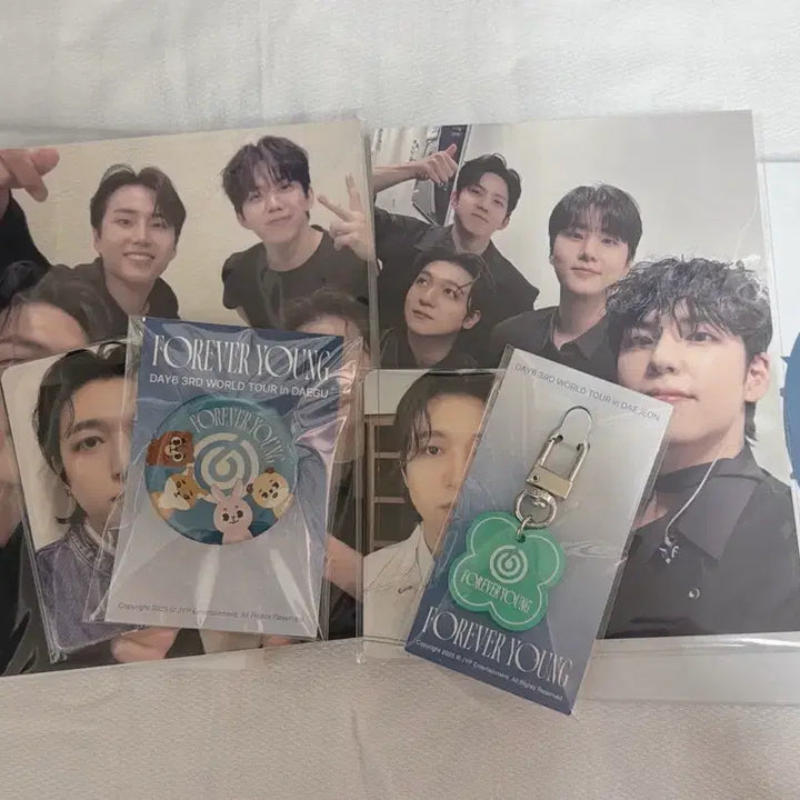 [BUNJANG] Day6 Forever Young Concert Gift Bundle Set / 데이식스 포에버영 대전막 대구막 입장 선물 기프트 일괄