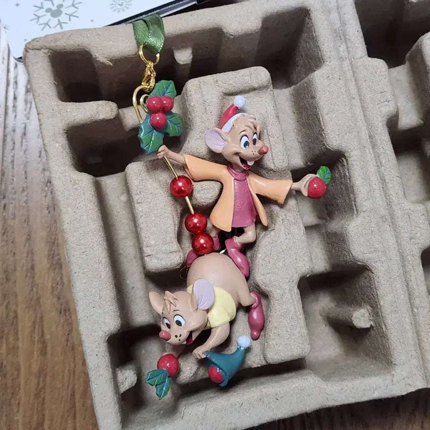 [BUNJANG] Disney Store Cinderella Jaq Gus Ornament Figure 2025 / 2025 디즈니 스토어 신데렐라 자크 거스 오너먼트 피규어