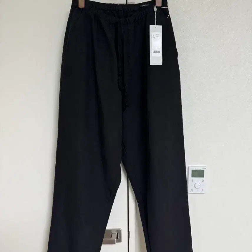 [BUNJANG] Comoli Cotton Duck Drawstring Pants Size 2 / 코모리 코튼덕 드로우스트링 2사이즈