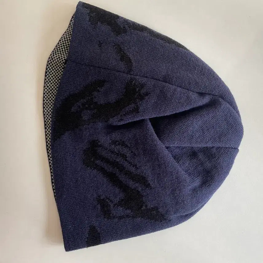 [BUNJANG] Carbonated Magnesium Jacquard Beanie (Navy) / 탄산마그네슘 자카드 비니 (네이비)