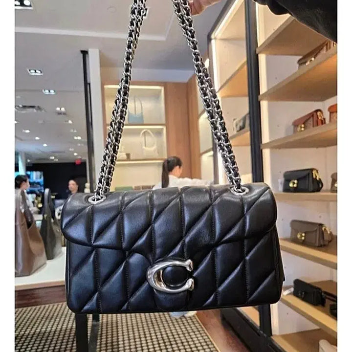 [BUNJANG] Coach Quilted Tabby Chain Shoulder Bag Black/Gold Size 26 / [할인~5/30]코치 퀄팅 태비 체인 숄더백 [블랙/골드] 26사이즈