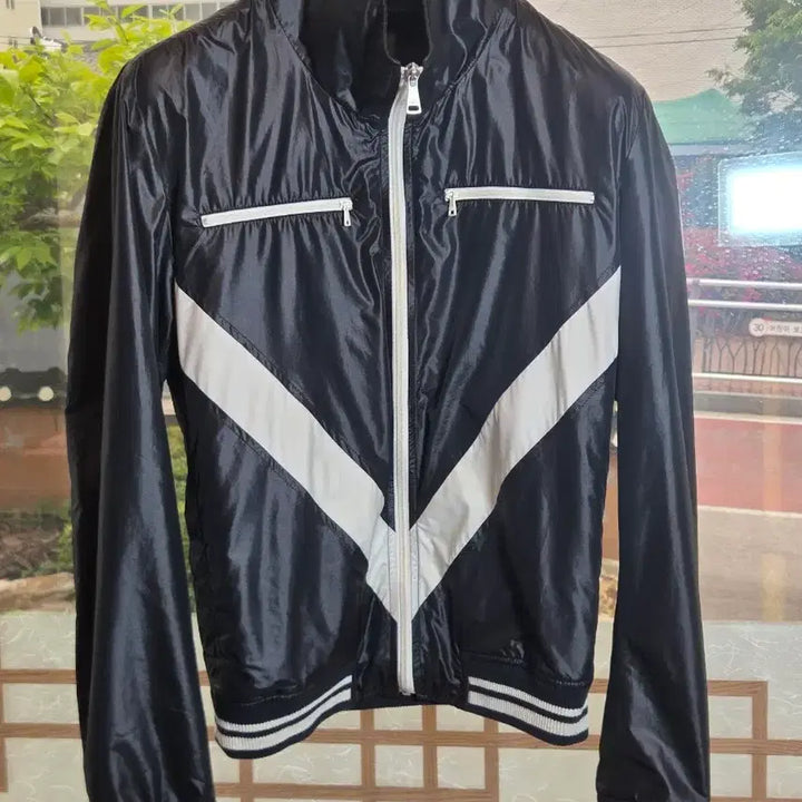 [BUNJANG] Dolce &amp; Gabbana Color Block Windbreaker Jacket / 돌체앤가바나 블랙 화이트 배색 자켓