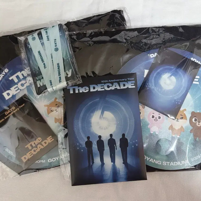 [BUNJANG] Day6 Goyang Concert Gift Madezone Bundle Set / 데이식스 고양콘 입장 선물 기프트 마데존 일괄