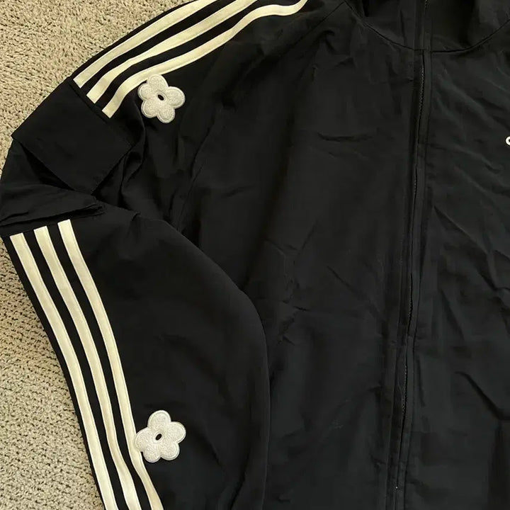[BUNJANG] Adidas 3-Stripe Lightweight Jacket / 아디다스 3-스트라이프 라이트웨이트 재킷