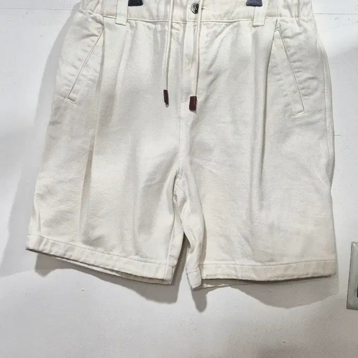 [BUNJANG] System Homme Pin Tuck Wide Banding Shorts Ivory / 시스템 옴므  system   핀턱 와이드 밴딩  반바지  아이보리