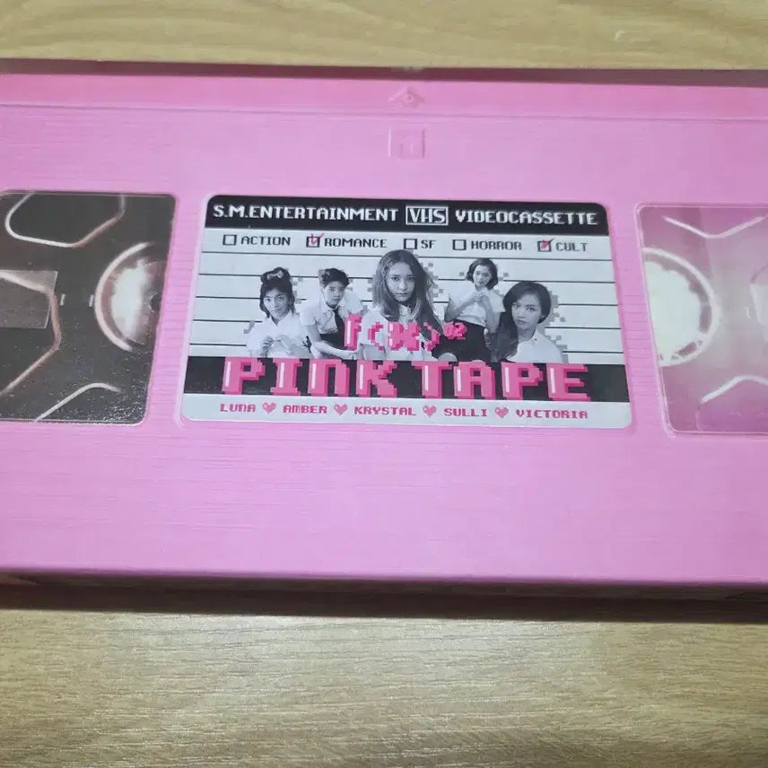 [BUNJANG] f(x) Pink Tape VHS K-Pop Album / 에프엑스 Pink Tape 핑크 테이프 VHS