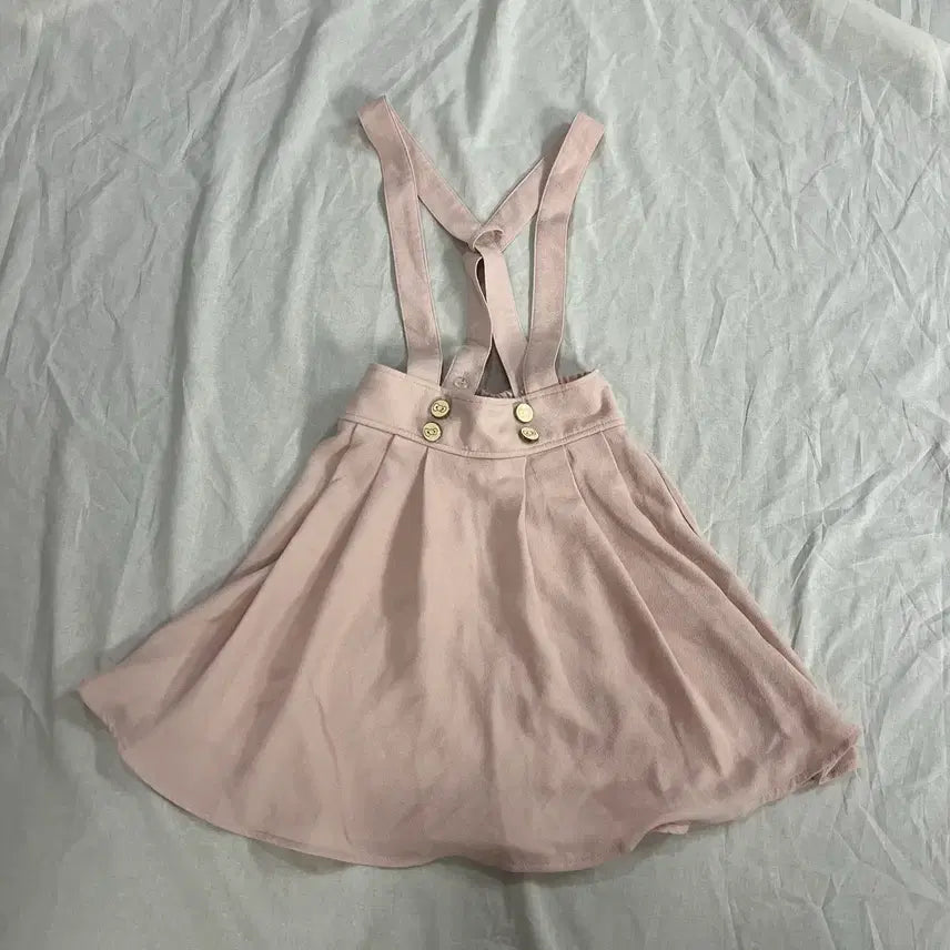 [BUNJANG] Hello Kitty Mori Girl Light Pink Overalls Skirt / 헬로키티 모리걸 하구미 연핑크 멜빵 스커트