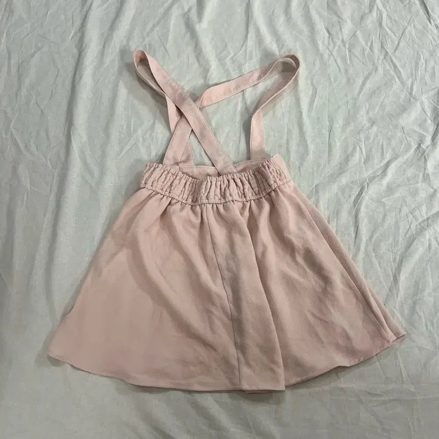 [BUNJANG] Hello Kitty Mori Girl Light Pink Overalls Skirt / 헬로키티 모리걸 하구미 연핑크 멜빵 스커트