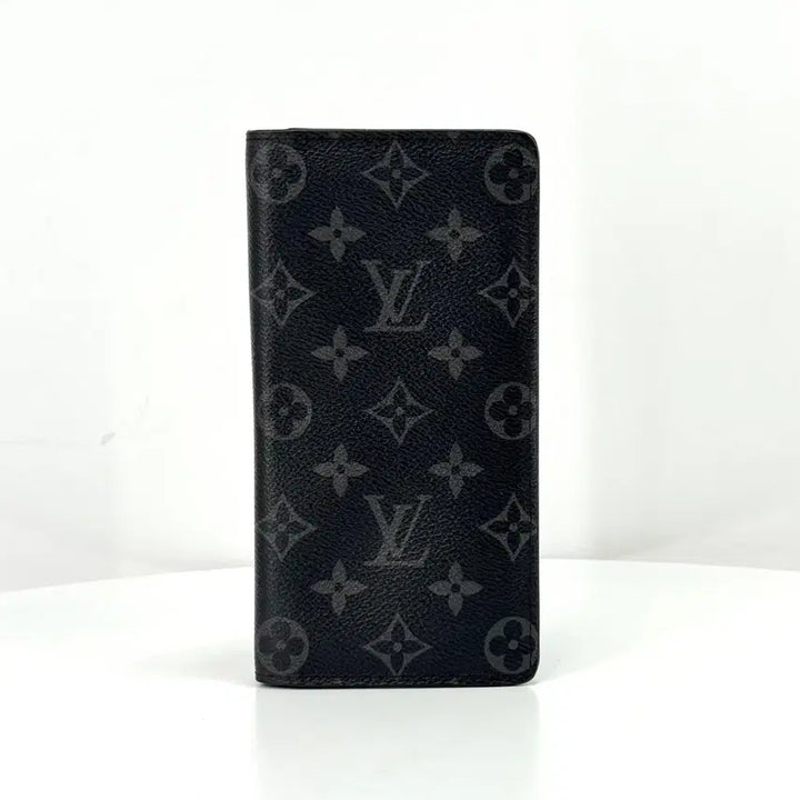 [BUNJANG] Louis Vuitton Eclipse Monogram Brazza Long Wallet M61697 / [100%정품] 루이비통 이클립스 모노그램 브라짜 장지갑 (M61697)