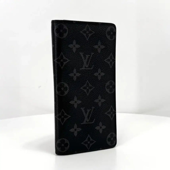 [BUNJANG] Louis Vuitton Eclipse Monogram Brazza Long Wallet M61697 / [100%정품] 루이비통 이클립스 모노그램 브라짜 장지갑 (M61697)