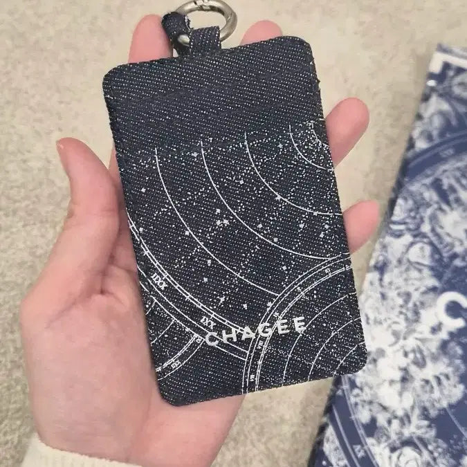 [BUNJANG] CHAGEE Shopping Bag + Card Holder Keychain Set / CHAGEE 차지 쇼핑백 + 카드홀더 키링 세트